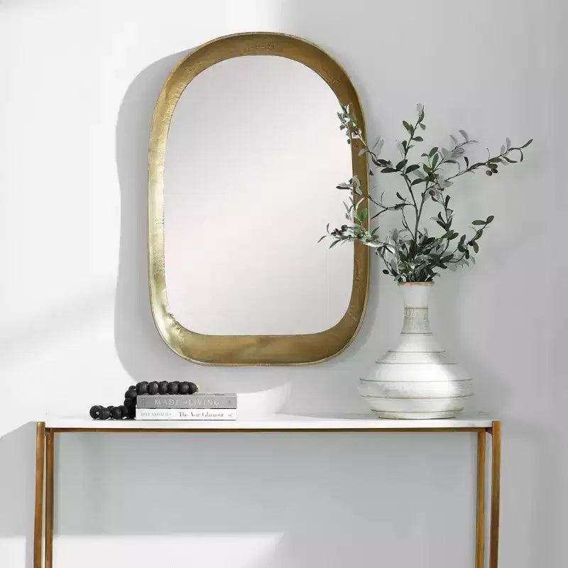 Specchio da parete ad arco in ottone 23 3/4 x 35 1/2