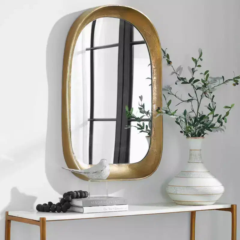 Specchio da parete ad arco in ottone 23 3/4 x 35 1/2